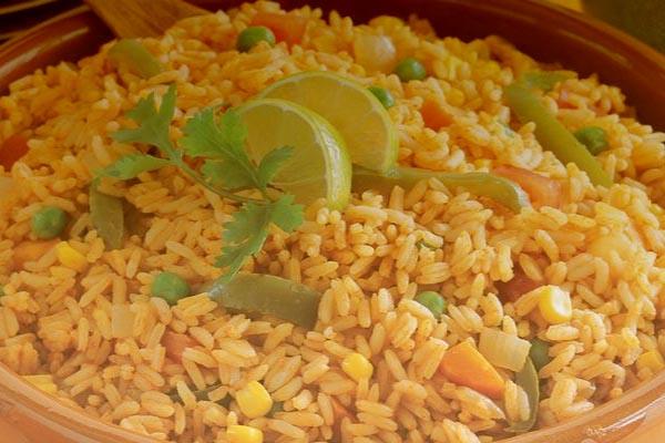 स्वादिष्ट मेक्सिकन राइस खाने का है मन? आइए फटाफट जानें क्या है इसे बनाने का तरीका