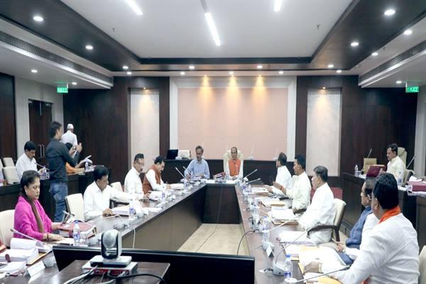 Shivraj Cabinet Meeting : किसान, 4 हजार रोजगार सहित 1208 करोड़ की सिंचाई परियोजना, जाने शिवराज कैबिनेट के बड़े निर्णय