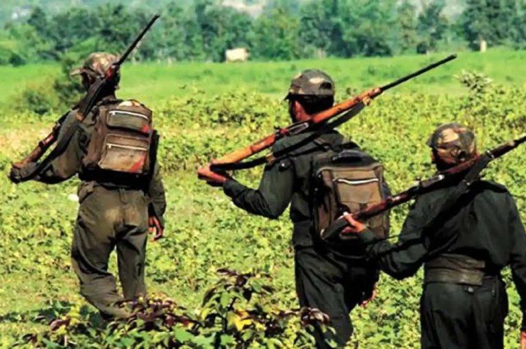 छत्तीसगढ़ के बस्तर में सुरक्षाबलों का बड़ा एक्शन, 33 नक्सली गिरफ्तार, भारी मात्रा में हथियार-नकदी और सोना भी बरामद