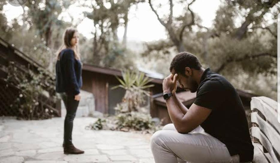 Relationship Tips : आपकी ये बातें पार्टनर को कर सकती हैं हर्ट, आ सकती है रिश्ते में दरार