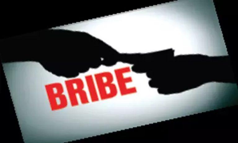 Shahdol News: रीवा लोकायुक्त टीम की कार्रवाई, 15 हजार की रिश्वत लेते धराया एसडीएम कार्यालय का बाबू