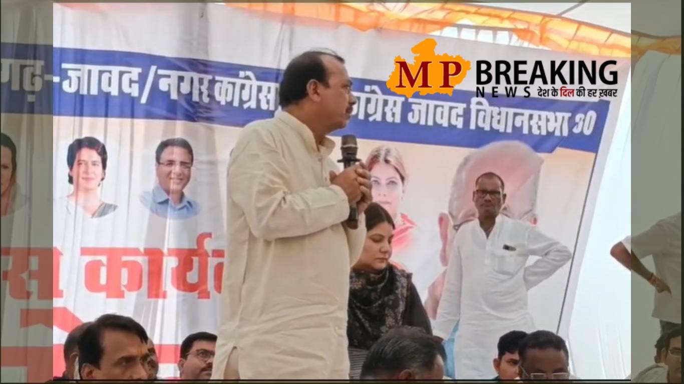कांग्रेस में प्रत्याशियों का विरोध तेज, असंतुष्ट कार्यकर्ताओं ने जिला प्रभारी नूरी खान को दिया इस्तीफा