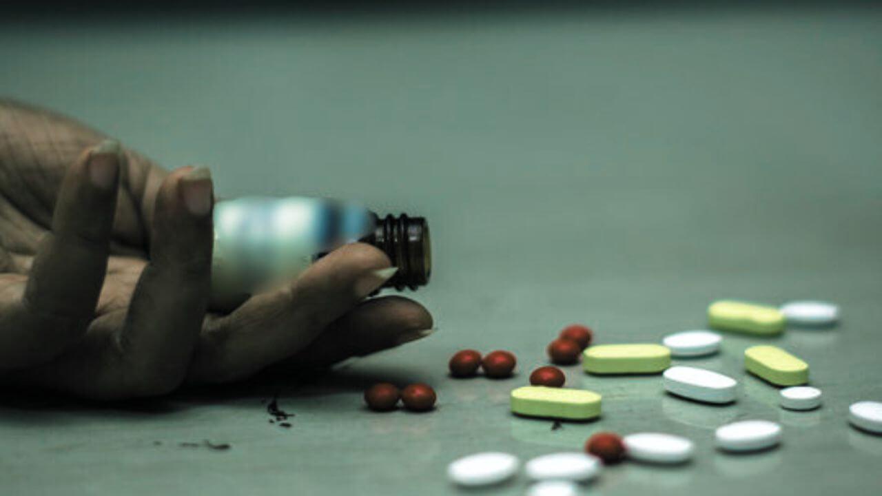 शिवपुरी: टीआई से प्रताड़ित होकर ASI ने पुलिस थाने में खाया जहर, अस्पताल में भर्ती, जानें पूरा मामला