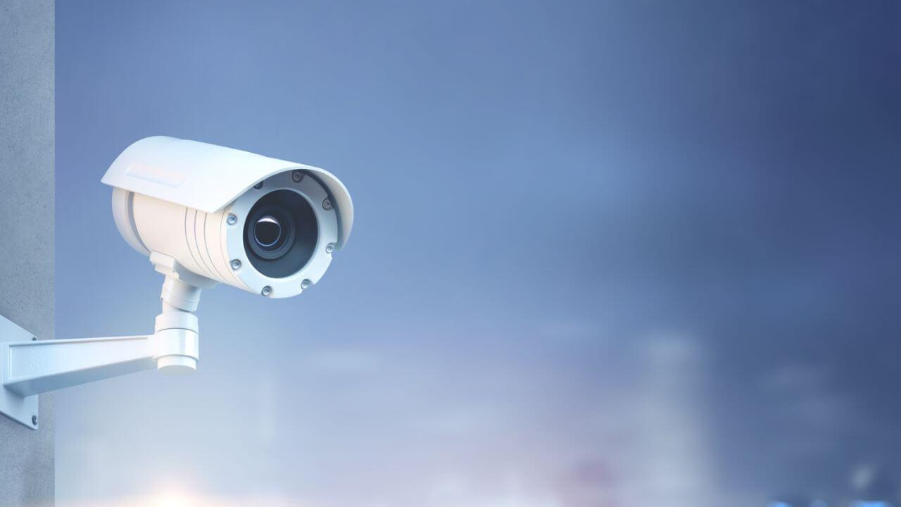 सतना में नकाबपोश बदमाशों ने की फायरिंग, इलाके में फैली दहशत, घटना CCTV कैमरे में कैद