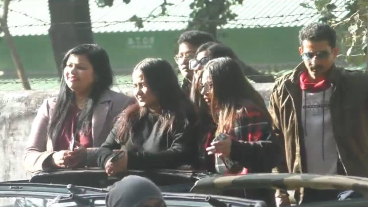 नए वर्ष के आगाज में बांधवगढ़ टाईगर रिज़र्व में लगा देशी विदेशी पर्यटकों का जमावड़ा