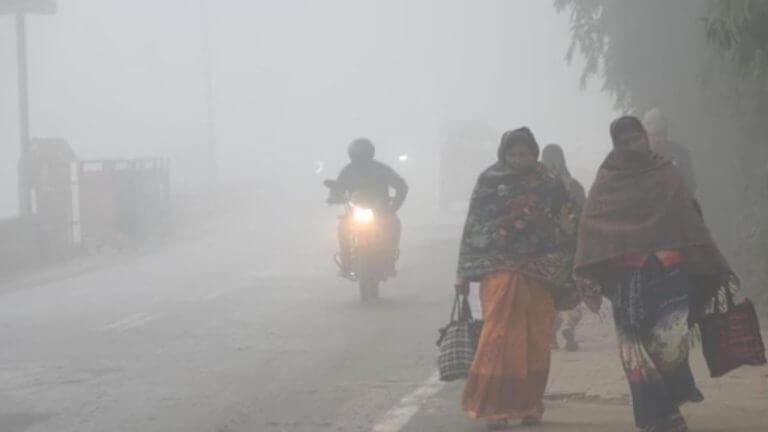 MP Weather : 20 जिलों में छाया कोहरा, 24 घंटे बाद सक्रिय होगा नया सिस्टम, फिर बादल-बारिश की संभावना, पढ़ें IMD का ताजा अपडेट