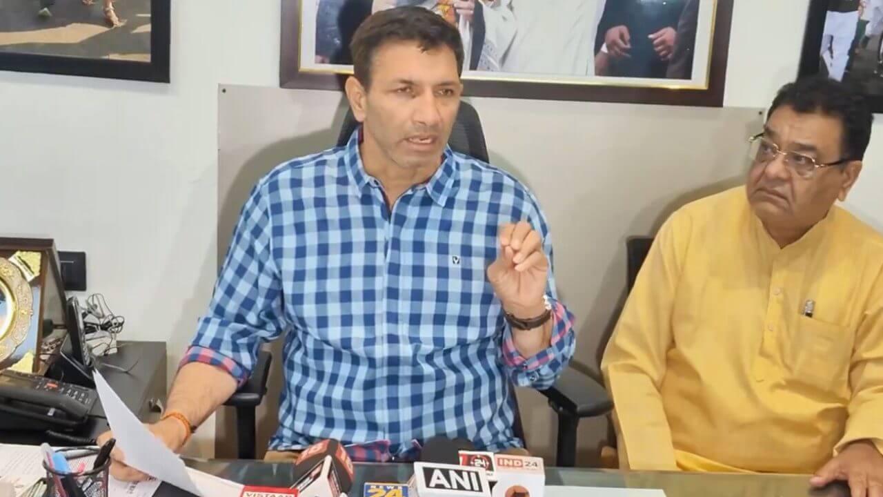 जीतू पटवारी ने सीएम डॉ. मोहन यादव को लिखा पत्र- ‘बीजेपी विधायकों को 15 करोड़, कांग्रेस विधायकों को विकास कार्यों के लिए नहीं मिल रही राशि’