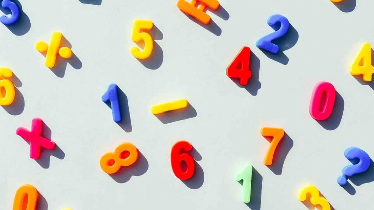 केतु से प्रभावित होते हैं इस मूलांक के जातक, इन्हें पसंद है अकेले समय गुजारना