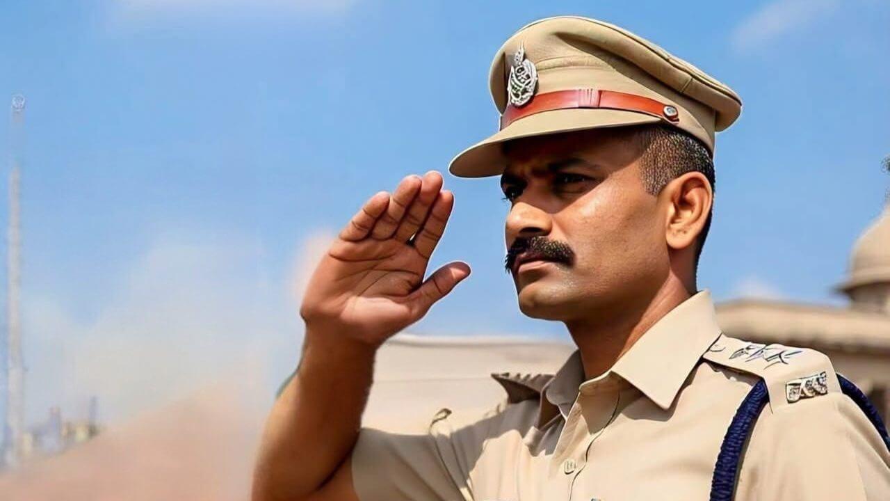 MP में अब पुलिस को सांसदों-विधायकों को सैल्यूट करना अनिवार्य, DGP का आदेश, जीतू पटवारी ने कहा ‘पुलिस की वर्दी का अपमान’