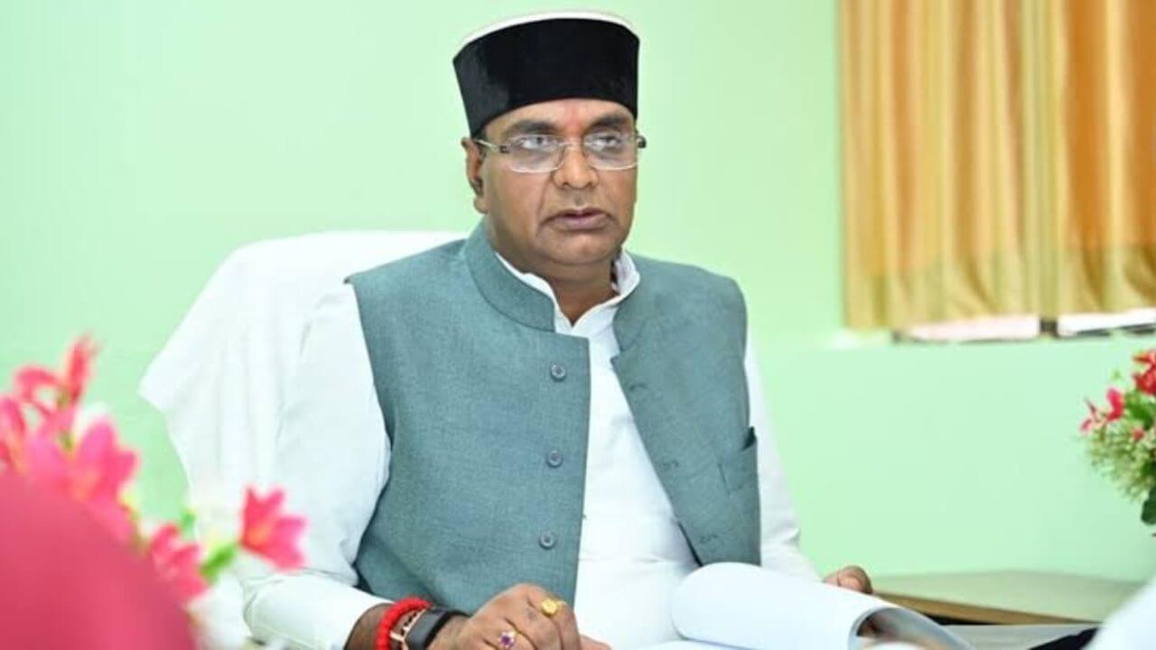 ‘लव जिहाद’ पर SIT के गठन के बाद विश्वास सारंग की कड़ी चेतावनी, कहा ‘धर्म परिवर्तन की साजिश को किसी स्थिति में बर्दाश्त नहीं किया जाएगा’