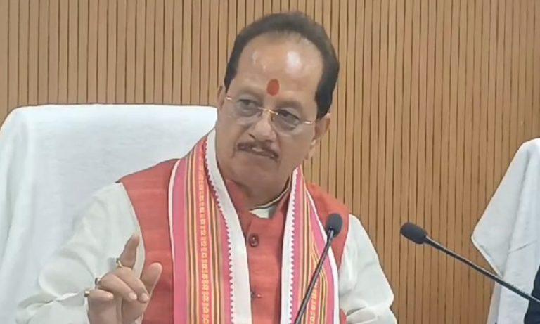 दिसंबर 2027 तक बिहार का भूमि सर्वे पूरा करें अधिकारी, डिप्टी सीएम विजय सिन्हा ने दिए सख्त निर्देश