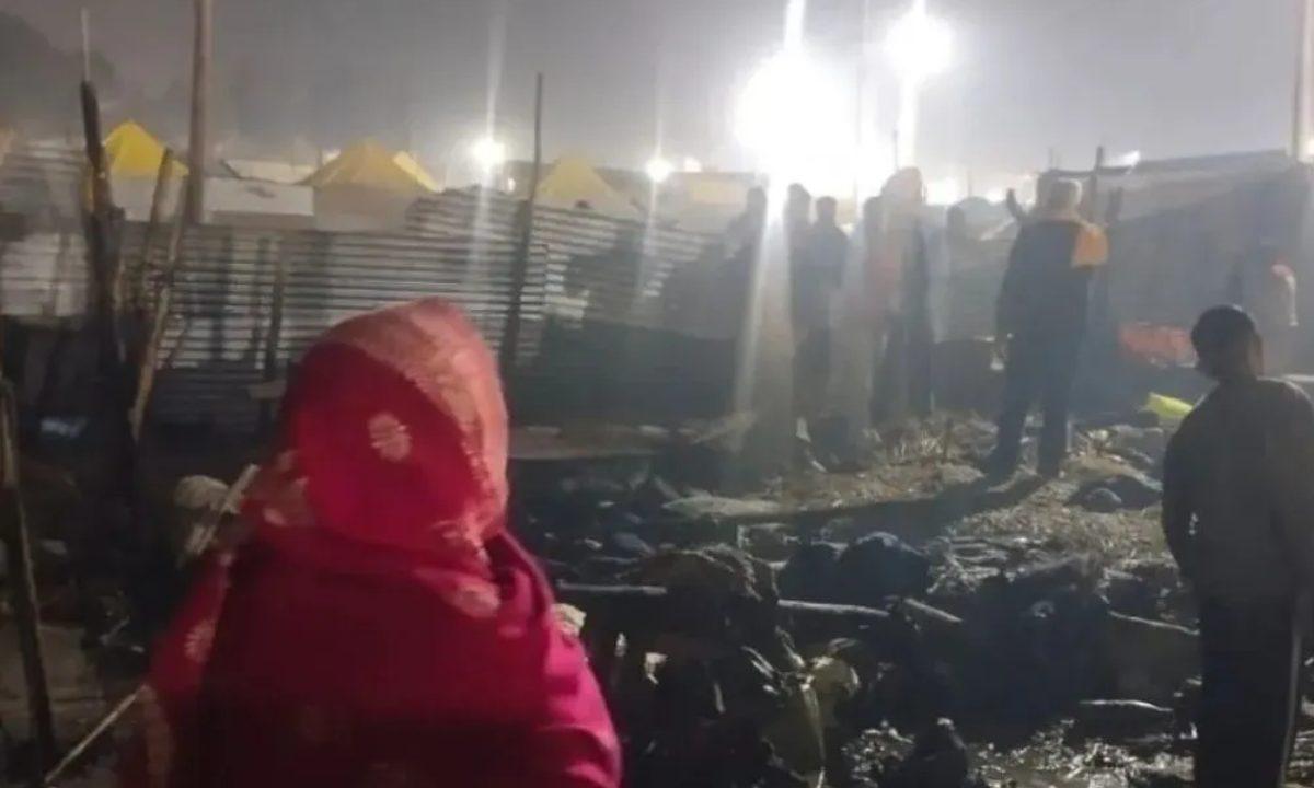 माघ कुंभ 2026 में बड़ा हादसा, धार्मिक शिविर में लगी भीषण आग, दो टेंट जलकर खाक