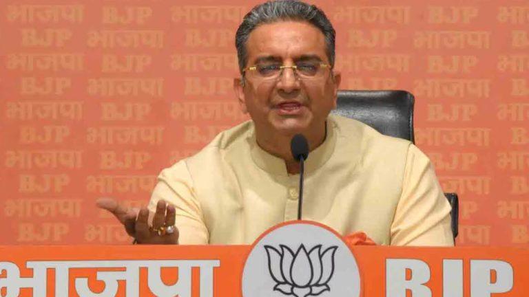 AI समिट में यूथ कांग्रेस के शर्टलेस प्रदर्शन पर BJP का बड़ा हमला, राहुल गांधी की ‘मोहब्बत की दुकान’ को बताया ‘नंगई की दुकान’