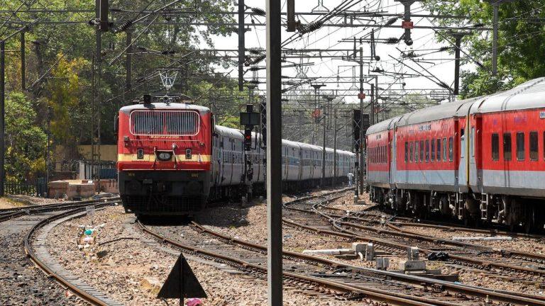 यात्रियों के लिए जरूरी खबर, मध्यप्रदेश-छत्तीसगढ़ से गुजरने वाली कई ट्रेनें 3 से 24 मई तक रद्द, यात्रा करने से पहले चेक कर लें अपनी गाड़ी