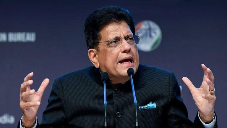 अमेरिकी सुप्रीम कोर्ट के टैरिफ फैसले के बाद भारत सरकार सतर्क, 24 फरवरी से लगने वाले 10% आयात अधिभार का होगा गहन अध्ययन