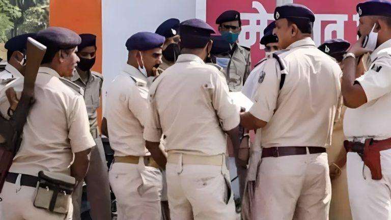 बिहार में होली पर हुड़दंगियों से निपटने के लिए पुलिस की बड़ी तैयारी, हजारों जवान रहेंगे तैनात, छुट्टियां रद्द, सोशल मीडिया पर पैनी नजर