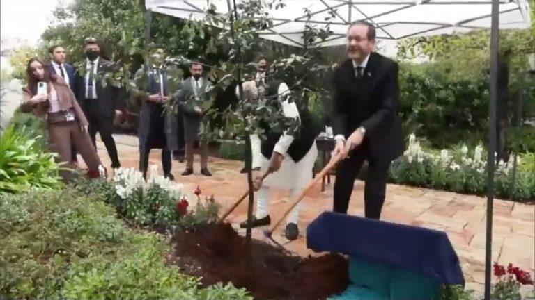 इज़राइल दौरे पर पीएम मोदी ने राष्ट्रपति आइज़ैक हर्ज़ोग के साथ याद वाशेम होलोकॉस्ट स्मारक में किया पौधारोपण, जानिए इस ऐतिहासिक म्यूजियम के बारे में