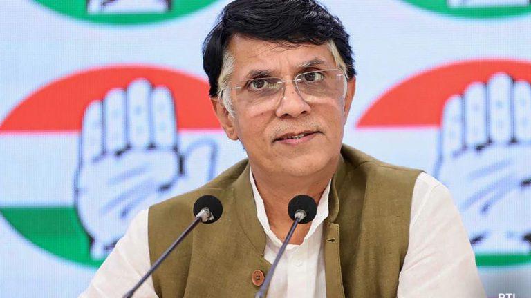 खामेनेई की मौत पर मोदी सरकार की चुप्पी को लेकर कांग्रेस ने उठाए सवाल, कहा- ‘भारत इतना कमजोर कभी नहीं था’