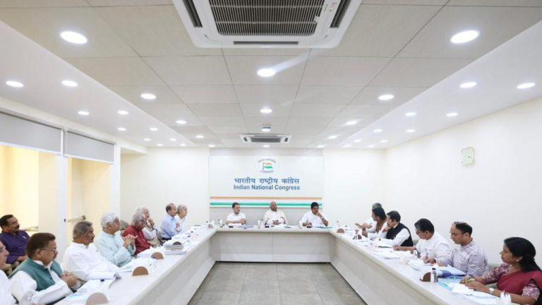 पश्चिम बंगाल विधानसभा चुनाव के लिए कांग्रेस ने जारी की पहली लिस्ट, एक साथ 284 उम्मीदवारों के नाम घोषित