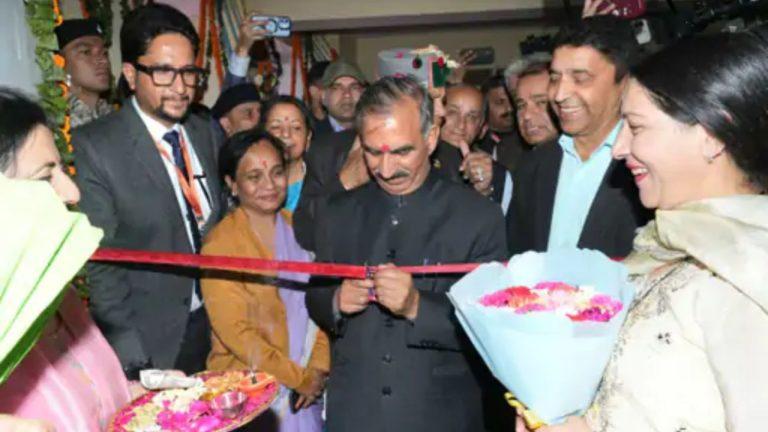CM सुक्खू ने शिमला IGMC में शुरू की रोबोटिक सर्जरी, 30 हजार में होगा ऑपरेशन