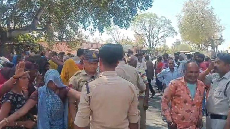 8 वर्षीय बालक के अपहरण के बाद गांव में भारी हंगामा, सड़क जाम कर ग्रामीणों का प्रदर्शन, आरोपी पुलिस हिरासत में