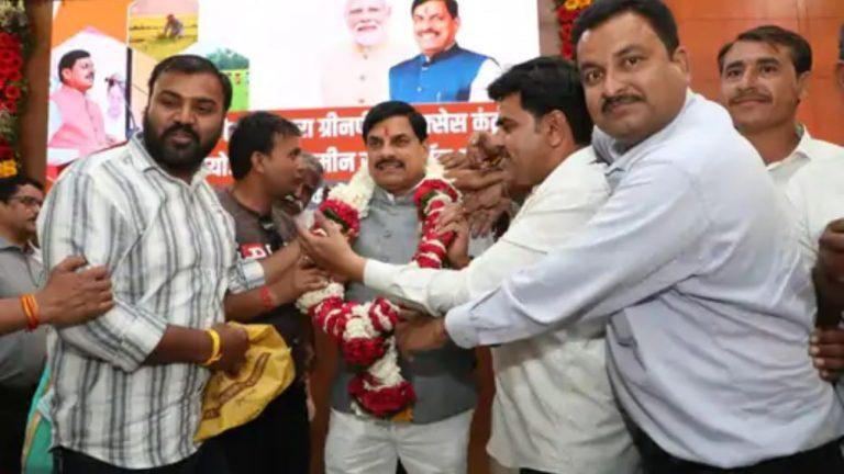 उज्जैन-जावरा ग्रीनफील्ड हाईवे सामान्य हाईवे स्वीकृत होने पर किसानों ने सीएम का जताया आभार, मुआवजे की मांग भी दोहराई