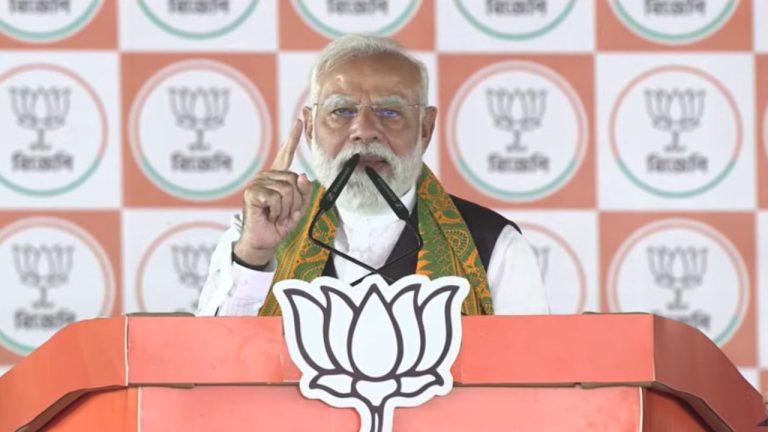 पश्चिम बंगाल में गरजे प्रधानमंत्री मोदी, TMC पर लगाए कई गंभीर आरोप, सिलीगुड़ी कॉरिडोर को बताया मां भारती की ‘भुजा’