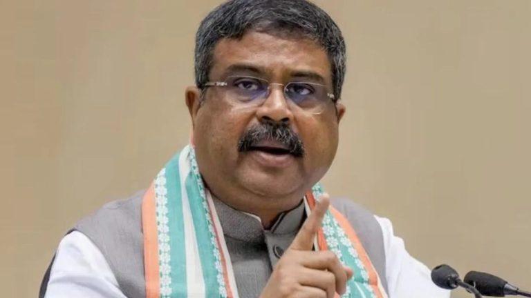 भाजपा सरकार बनते ही देशभर में जाएगा बंगाल का आलू, धर्मेंद्र प्रधान ने की घोषणा, राज्य में किसानों की स्थिति पर TMC सरकार को घेरा