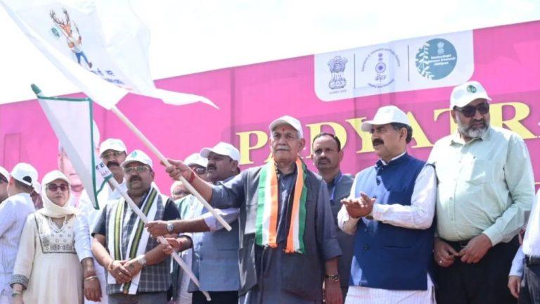 जम्मू-कश्मीर में उपराज्यपाल मनोज सिन्हा ने शुरू किया नशा मुक्ति अभियान, ‘निर्दोष को न छुएं और दोषी को न बख्शें’ की नीति पर दिया जोर