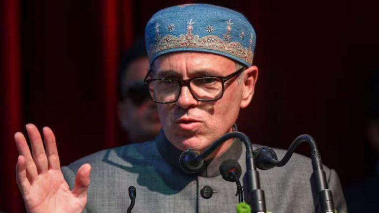 क्या होने वाला है जम्मू कश्मीर में सियासी बदलाव? CM उमर अब्दुल्ला के बयान ने बढ़ाई हलचल!