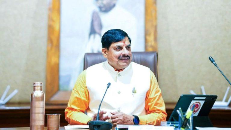 भारतीय महिला फुटबॉल टीम ने जीता SAFF चैंपियनशिप का खिताब, बांग्लादेश को हराया, CM मोहन यादव ने दी खिलाड़ियों को बधाई