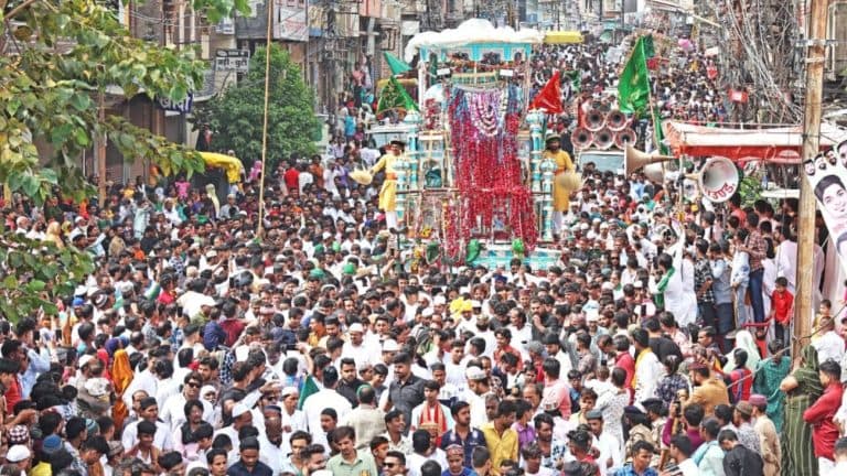 इमामबाड़ा से निकलेगा मोहर्रम का जुलूस, इंदौर में आज कई रास्तों पर रहेगा ट्रैफिक डायवर्जन, पढ़ें यह खबर