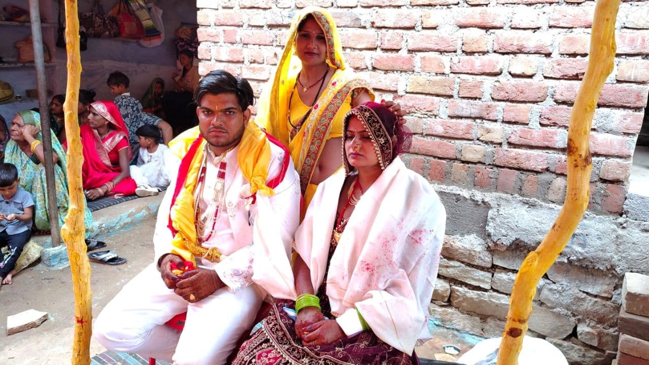 नीले ड्रम का खौफ़, दो दिन पहले हुई शादी, घर से भागी दुल्हन, वापस लाए परिजन, पति ने किया साथ रहने से इनकार