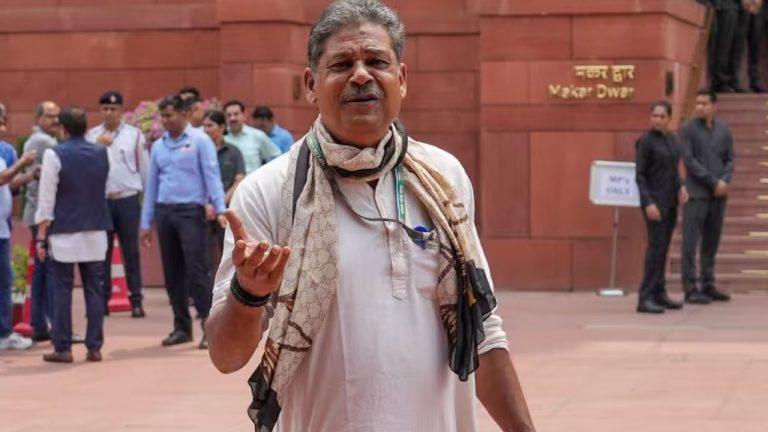“मर जाऊंगा लेकिन..” TMC सांसद कीर्ति आजाद ने ममता बनर्जी को लेकर दिया बड़ा बयान, बोले- एक घायल शेरनी और ज्यादा खतरनाक