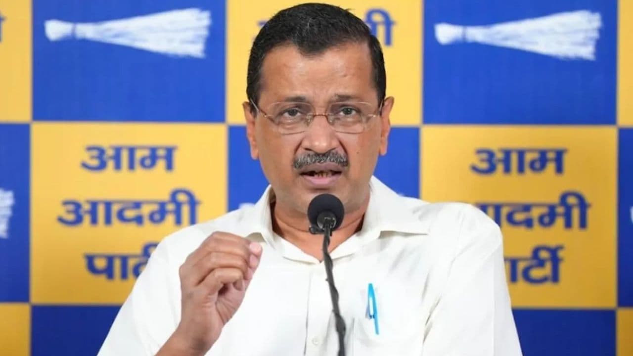 राम मंदिर चढ़ावा चोरी मामले में अरविंद केजरीवाल ने केंद्र सरकार पर की सवालों की बौछार, पूछा- चंपत राय को अब तक हटाया क्यों नहीं गया?