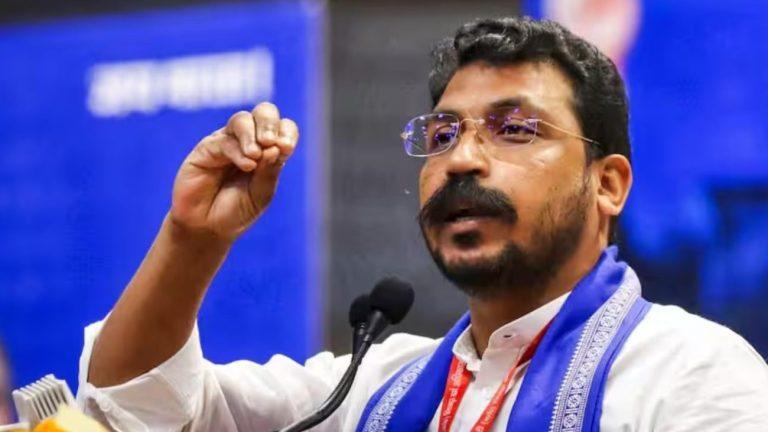 उत्तर प्रदेश विधानसभा चुनाव 2027 को लेकर चंद्रशेखर आजाद की पार्टी का बड़ा ऐलान, सभी सीटों पर अकेले लड़ने की तैयारी