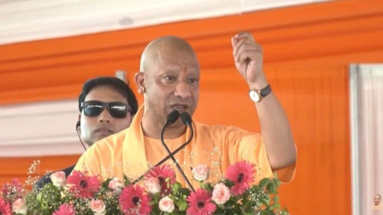 “मैंने कहा था कार्रवाई होगी..और शुरू हो गई”, राम मंदिर दान चोरी मामले में बोले सीएम योगी, कांग्रेस सपा आप पर जमकर बरसे