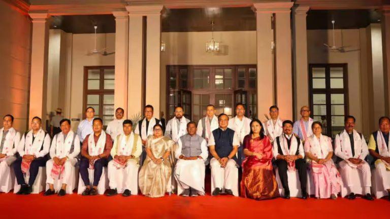 असम के 35 जिलों को मिले ‘गार्जियन मंत्री’, CM सरमा ने सौंपी बड़ी जिम्मेदारी, पढ़ें यह खबर