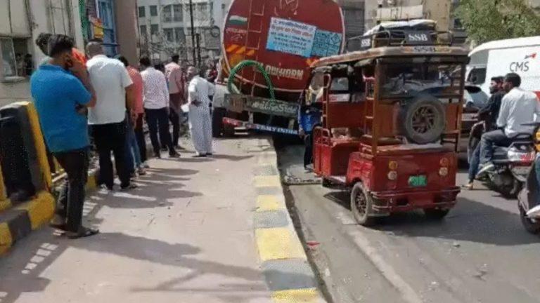 इंदौर में टला बड़ा हादसा, बेकाबू हुआ निगम का वाहन, 4 लोग हुए घायल, पढ़ें खबर