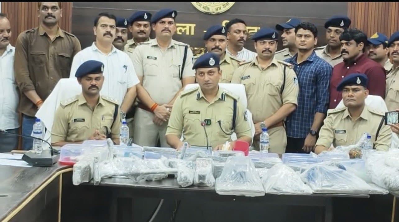 मध्यप्रदेश पुलिस की कार्रवाई, अवैध अस्त्र निर्माण, तस्करी से जुड़े आरोपी गिरफ्तार