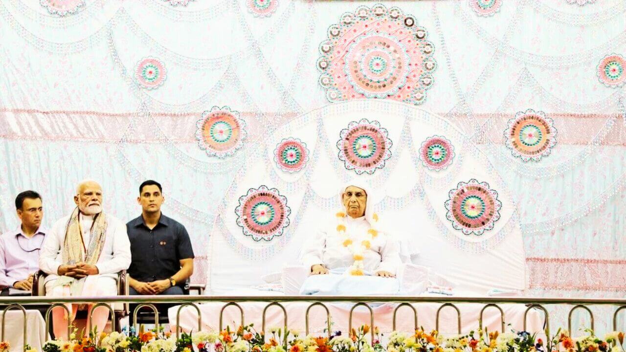 pm modi anandpur dham