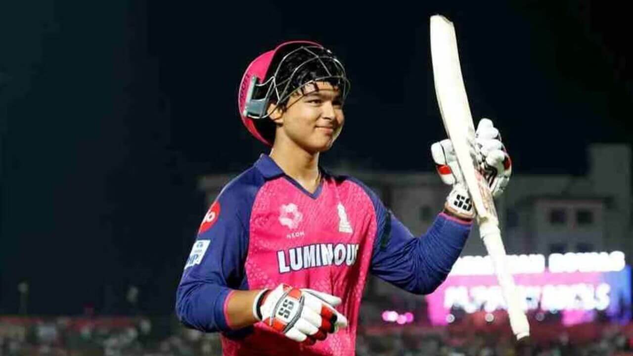 ऑस्ट्रेलिया दौऱ्यापूर्वी 14 वर्षांच्या वैभव सूर्यवंशीला उपकर्णधारपद, नवा विश्वविक्रम झाला