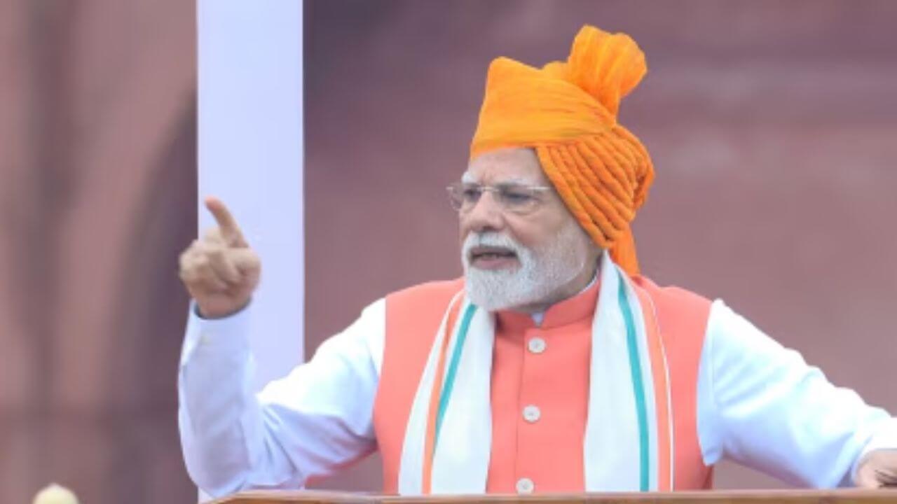पंतप्रधान नरेंद्र मोदींचा ७५ वा वाढदिवस; देशभरातून शुभेच्छांचा वर्षाव, कारकिर्दीचा आढावा...