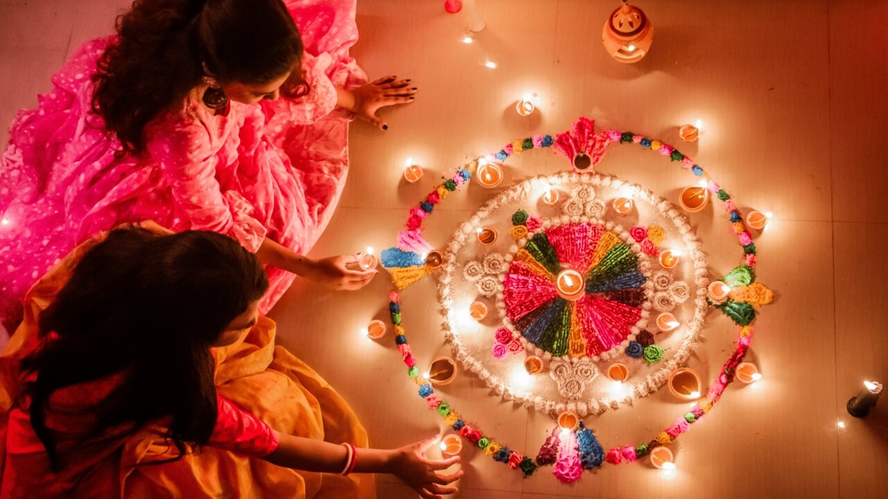 Diwali 2025 : यंदा 5 नव्हे तर 6 दिवसांची दिवाळी; पहा प्रत्येक दिवसाचे महत्त्व
