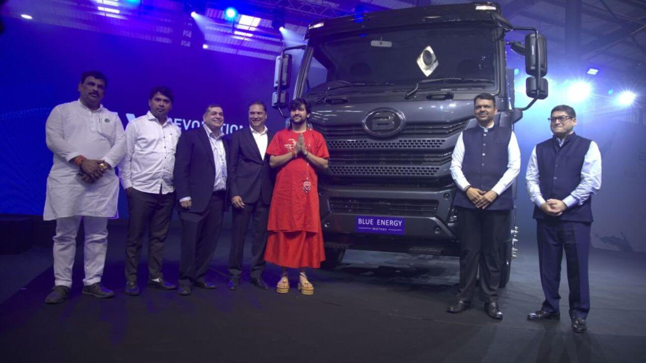 EV Truck: देशातील पहिला स्वदेशी इलेक्ट्रिक ट्रक लाँच; ट्रकमध्ये खास फिचर्स, जाणून घ्या...