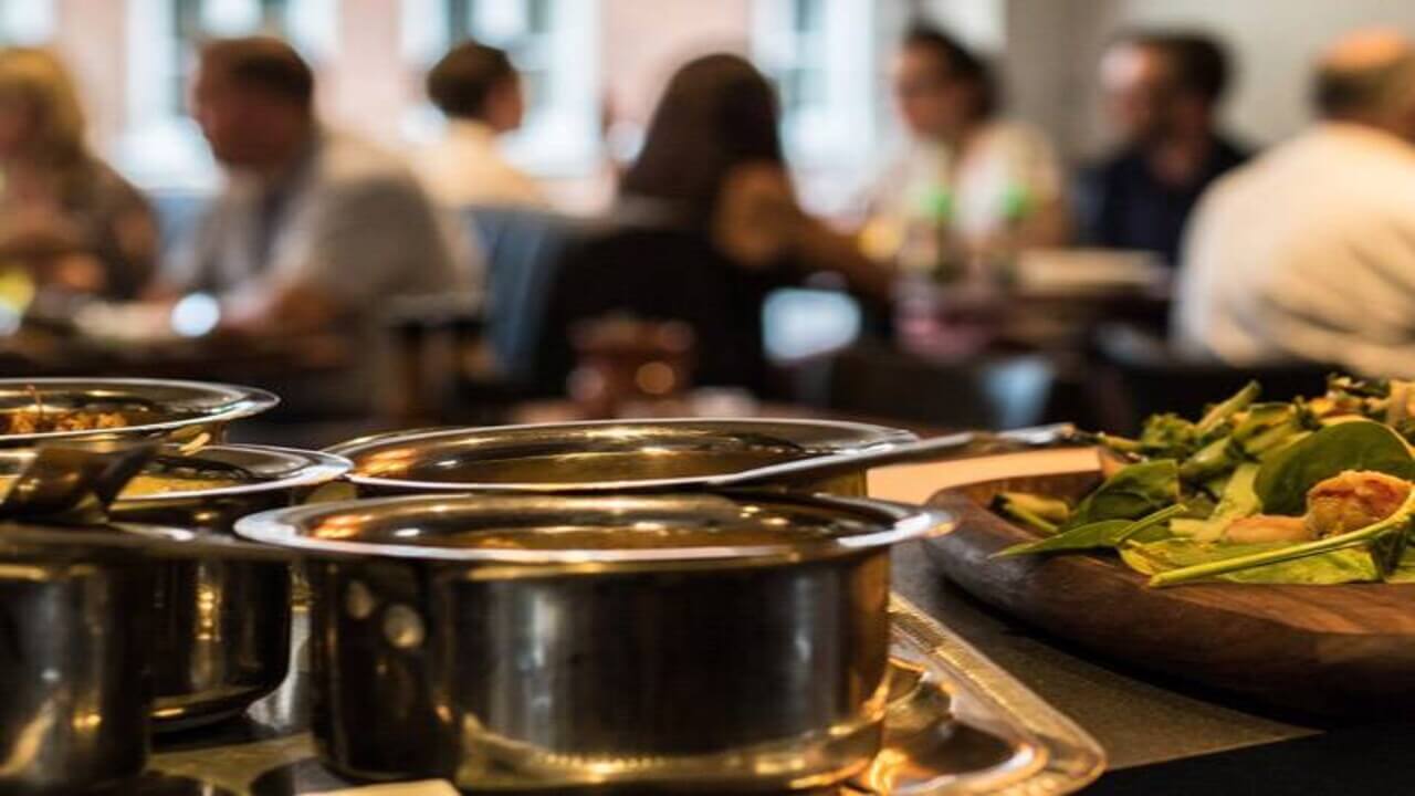 स्वयंपाकघरातून या गोष्टी ताबडतोब फेकून द्या, कर्करोगाचा धोका वाढतोय