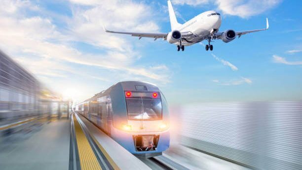 एक लिटर इंधनात ट्रेन, विमान आणि हेलिकॉप्टर किती अंतर जातात? जाणून घ्या कोणाचे माईलेज सर्वात जास्त?