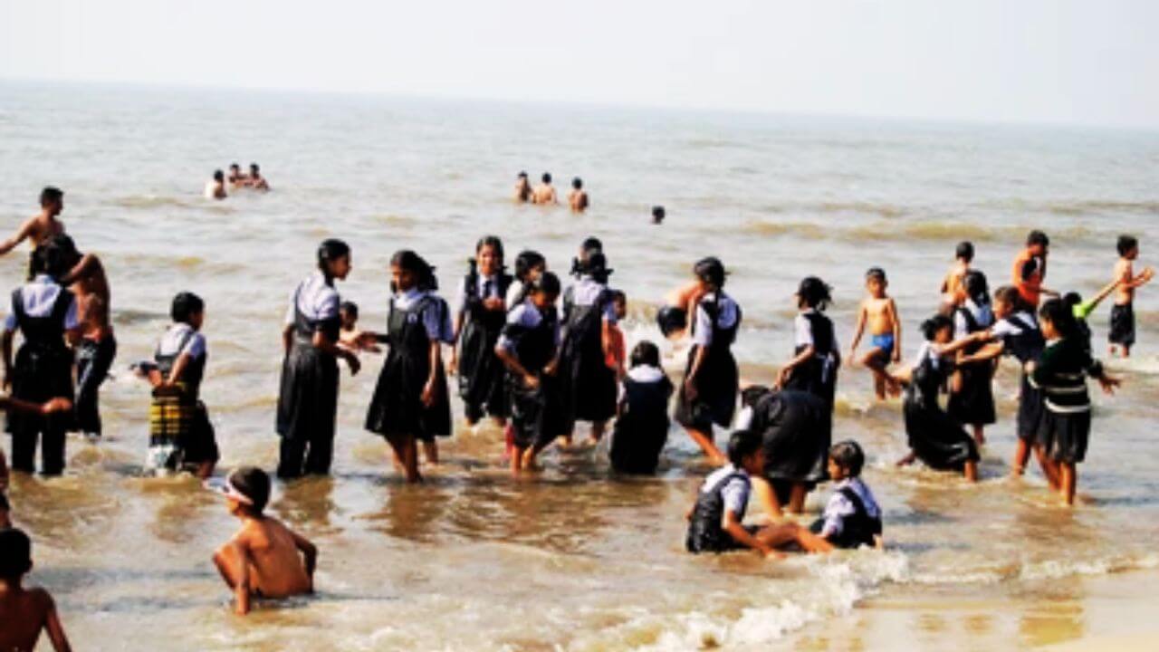 शैक्षणिक सहलींसाठी नवे नियम लागू; रायगडच्या समुद्र किनारी जाताना काळजी घ्या!