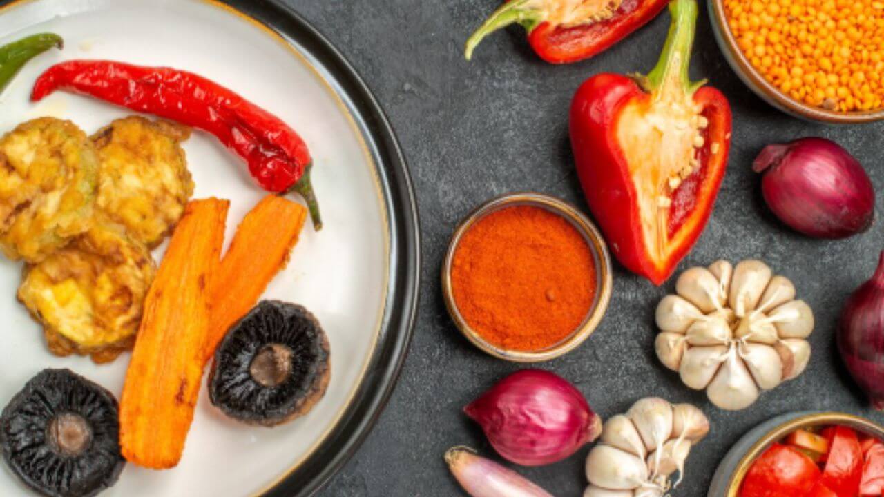 पित्ताचा त्रास वाढवतात 'हे' पदार्थ, रोजच्या आहारातून लगेच करा बाहेर