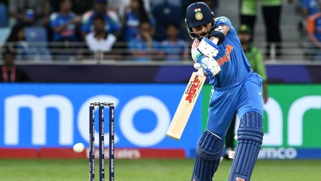 कोहलीने सचिन तेंडुलकरला मागे टाकत इतिहास रचला, हा नवा विक्रम नावावर केला